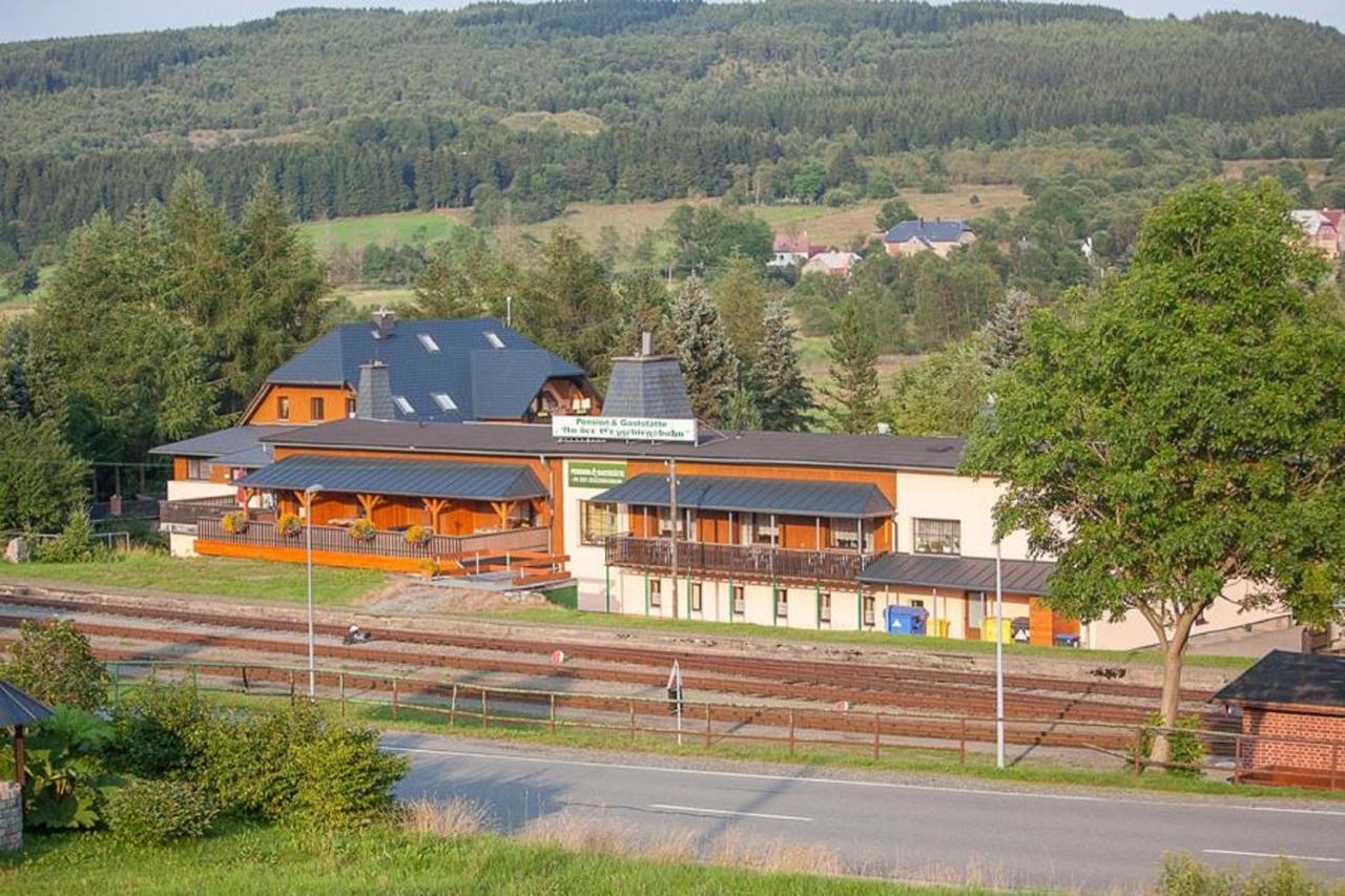 Pension An Der Erzgebirgsbahn Oberwiesenthal Exteriör bild