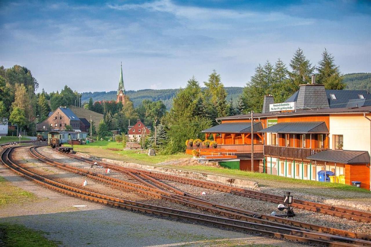 Pension An Der Erzgebirgsbahn Oberwiesenthal Exteriör bild